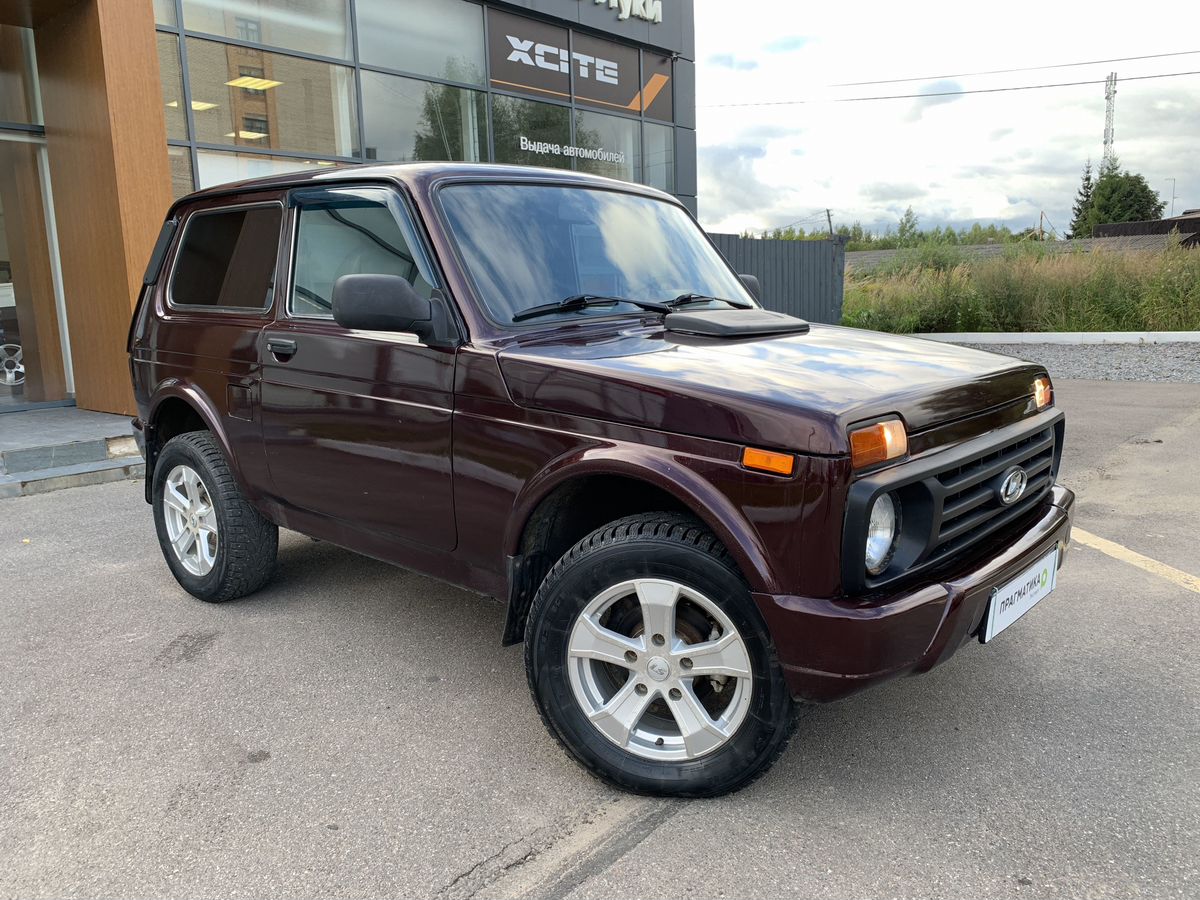 Lada 2121 (4x4) Luxe Urban 2015 г.в., 128 620 км.