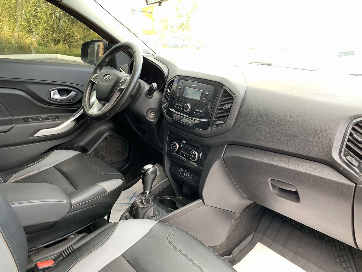 Lada XRAY Luxe Prestige 2019 г.в., 146 400 км.