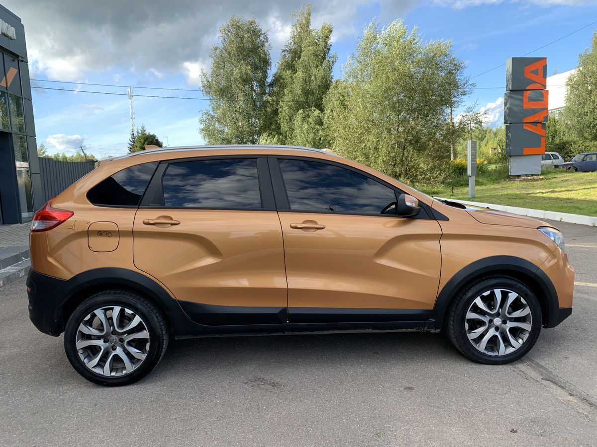 Lada XRAY Luxe Prestige 2019 г.в., 146 400 км.