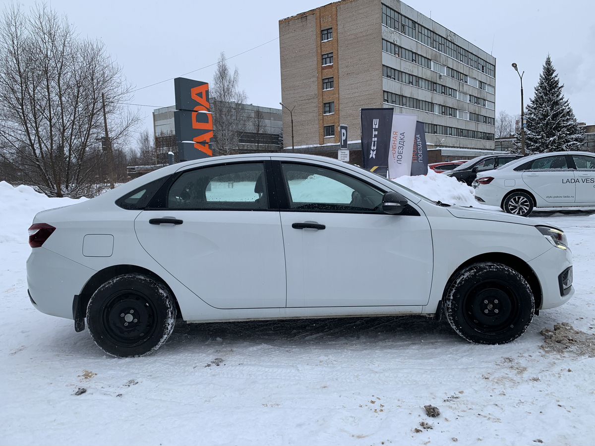 Lada (ВАЗ) Vesta Comfort'24 (без ESP) 2023 г.в., 29 200 км.