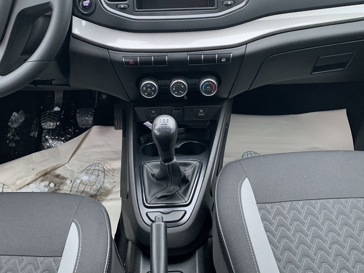 Lada (ВАЗ) Vesta Comfort'24 (без ESP) 2023 г.в., 29 200 км.