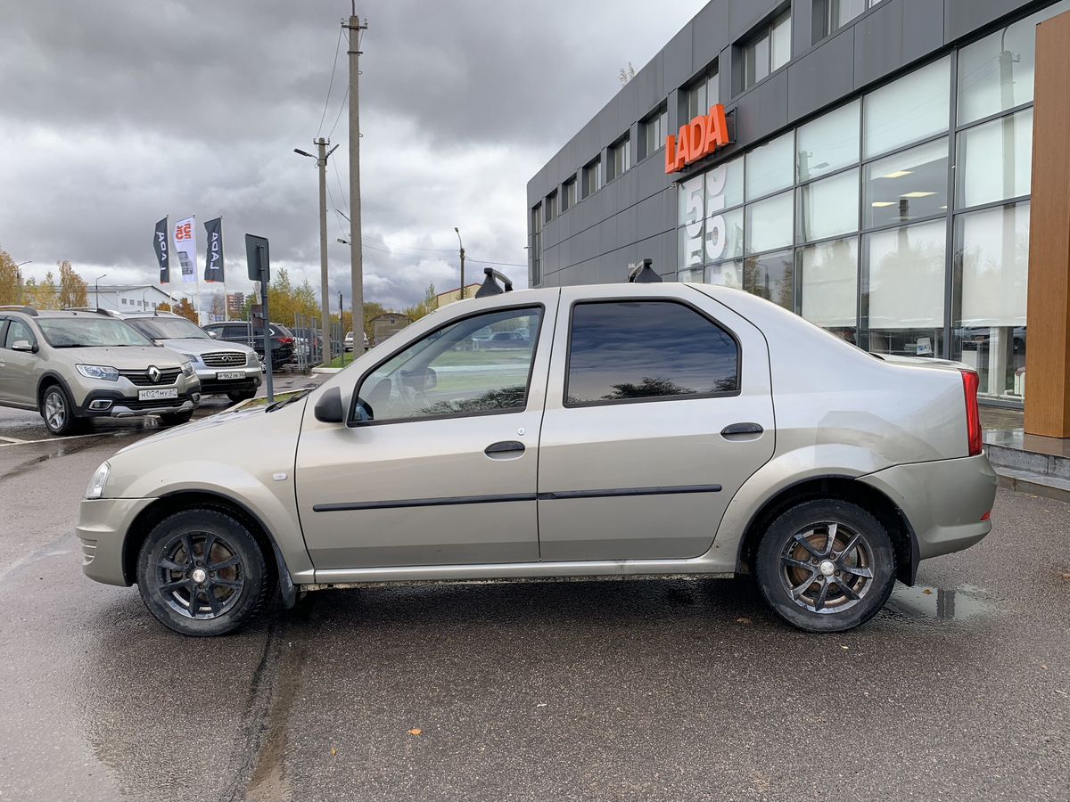 Renault Logan Prestige 2010 г.в., 178 100 км.