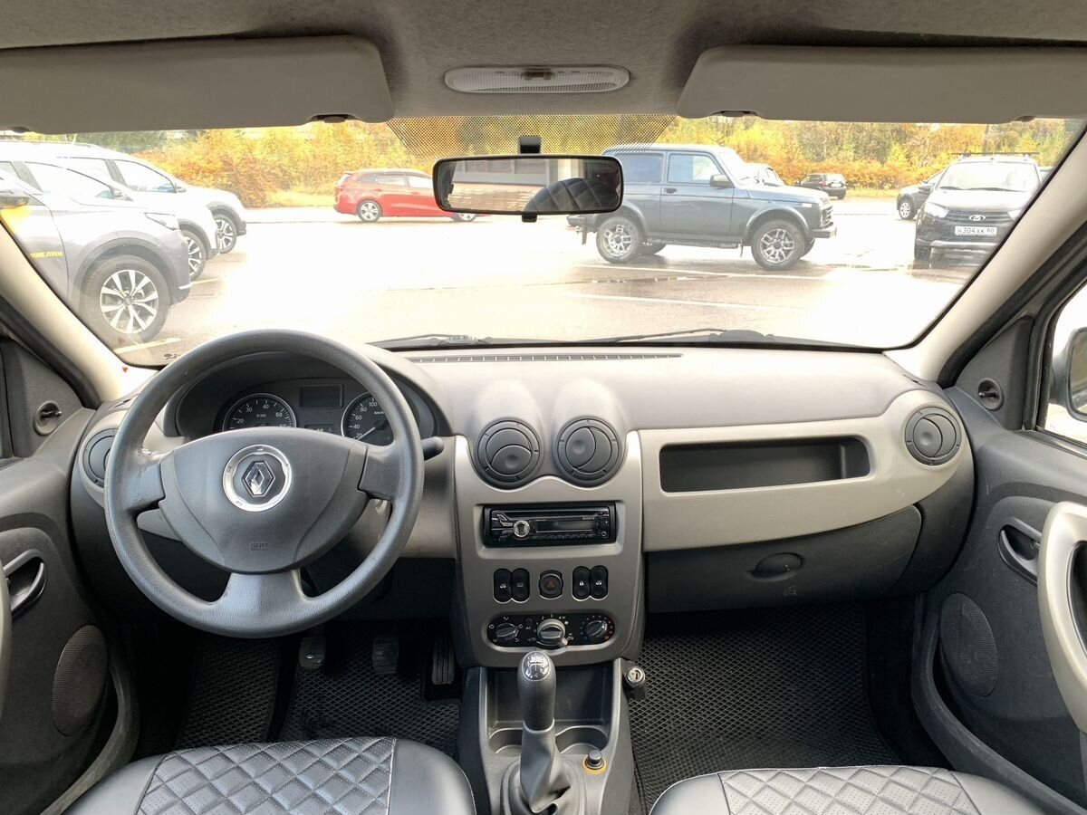 Renault Logan Prestige 2010 г.в., 178 100 км.