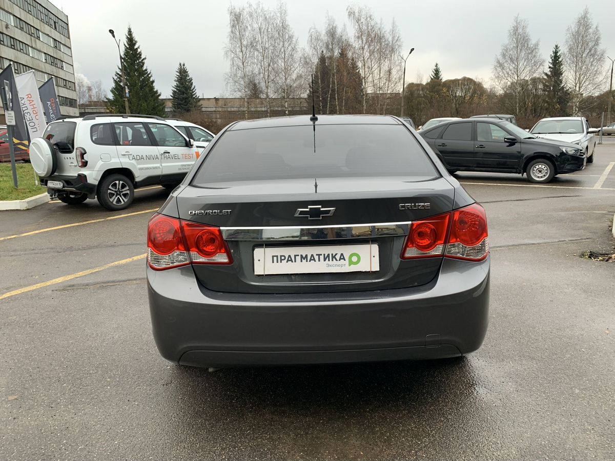 Chevrolet Cruze Base sedan 1PP69I2G1 2011 г.в., 193 080 км.