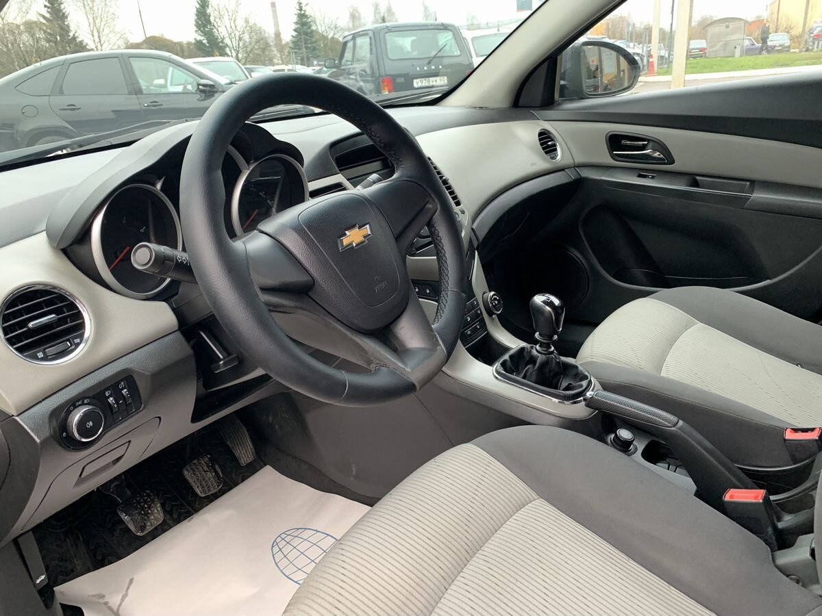 Chevrolet Cruze Base sedan 1PP69I2G1 2011 г.в., 193 080 км.