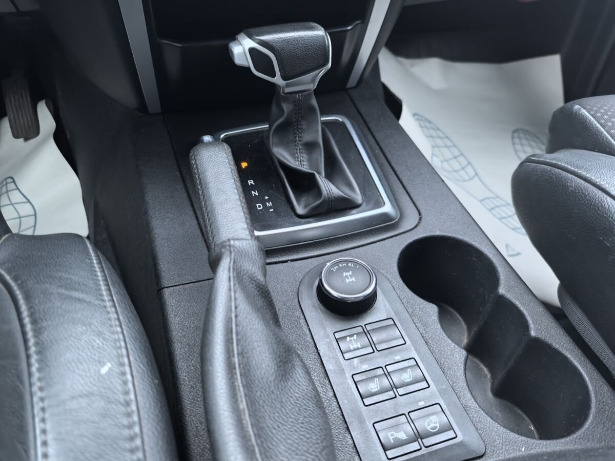 УАЗ Patriot Люкс Автомат 2022 г.в., 109 825 км.