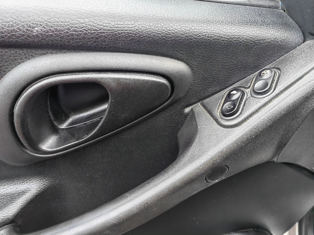 Chevrolet Niva L 2011 г.в., 180 230 км.