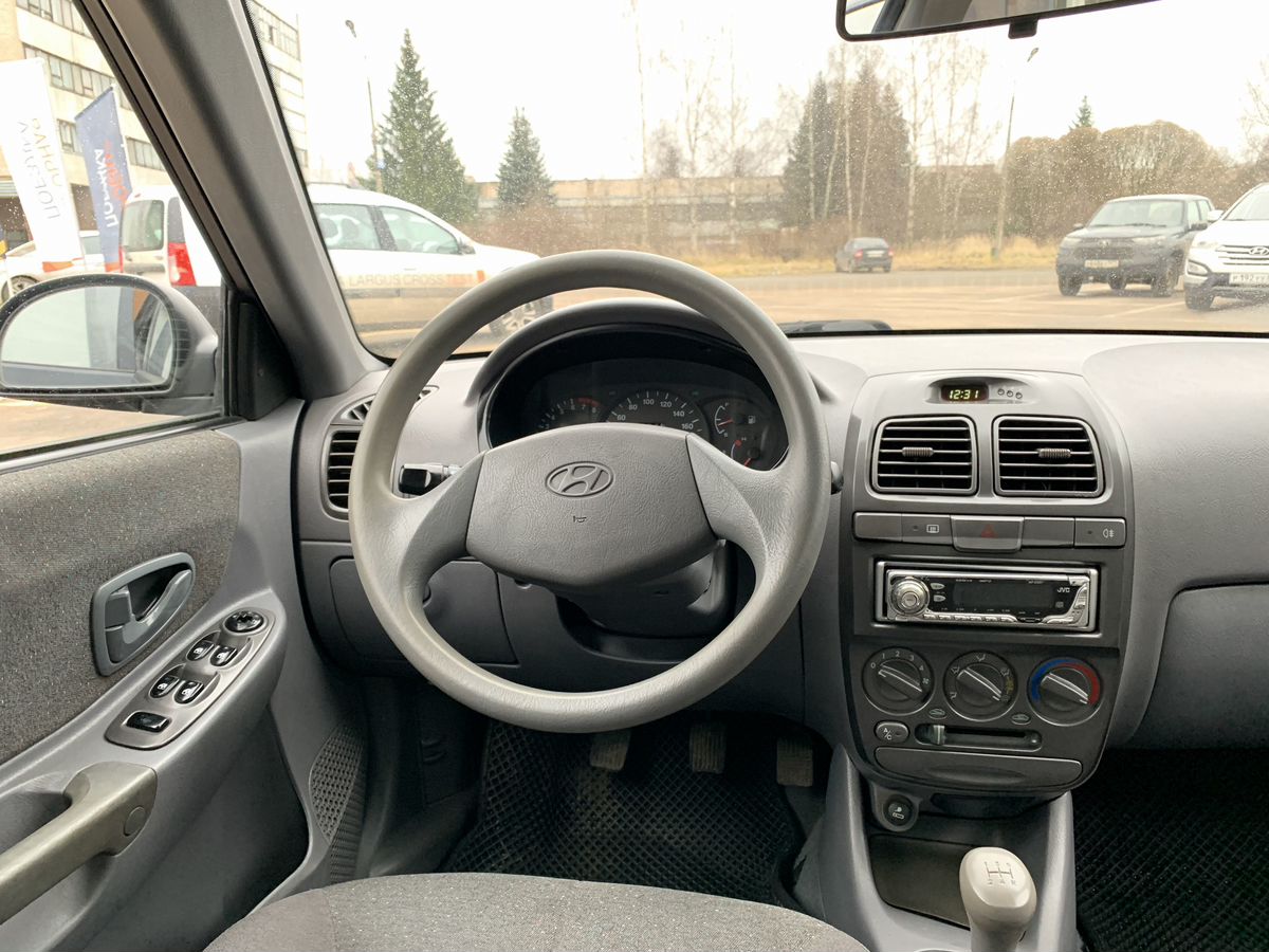 Hyundai Accent 999 2005 г.в., 200 865 км.
