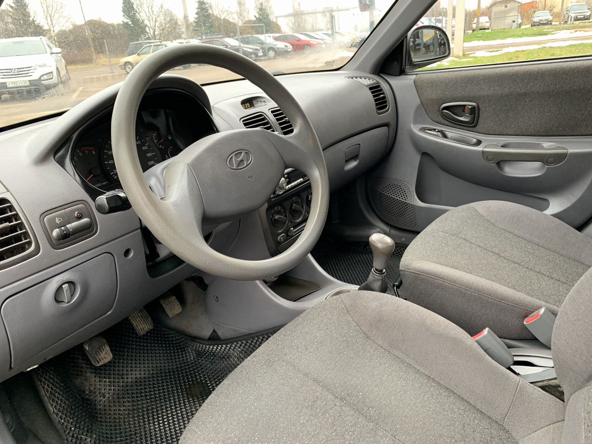 Hyundai Accent 999 2005 г.в., 200 865 км.