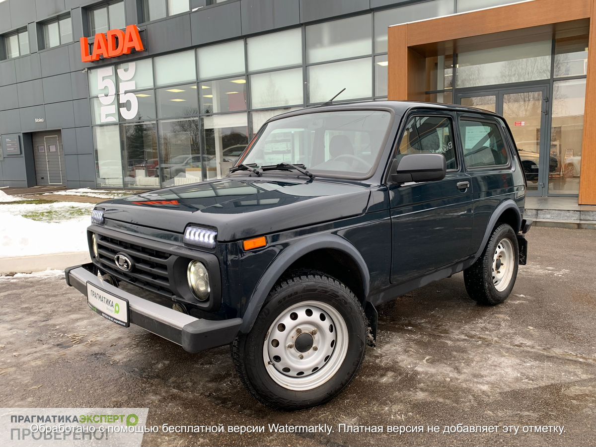 Lada Niva Legend