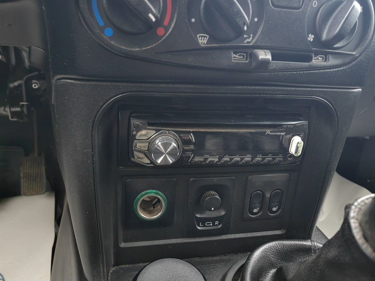 Chevrolet Niva LE+ 2014 г.в., 176 373 км.