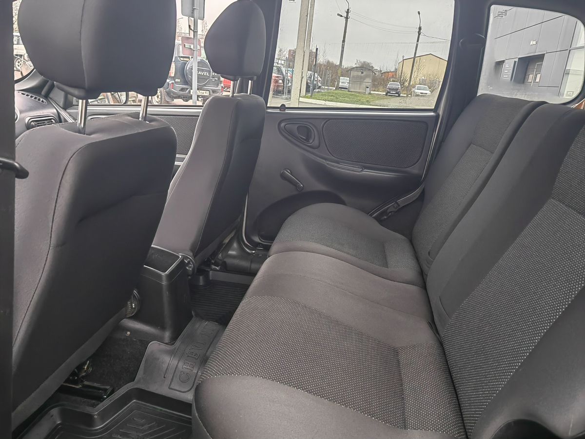 Chevrolet Niva GL 2011 г.в., 140 010 км.