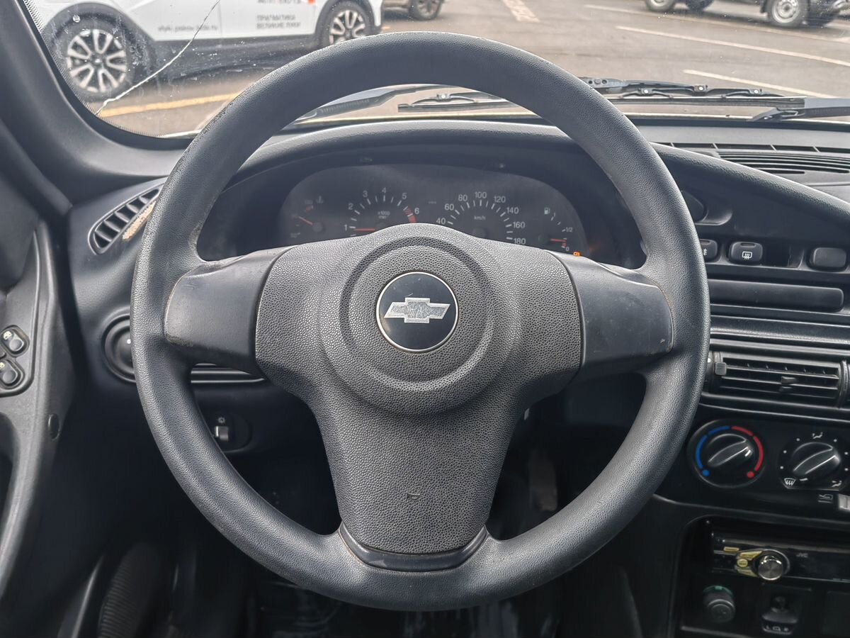 Chevrolet Niva GL 2011 г.в., 140 010 км.
