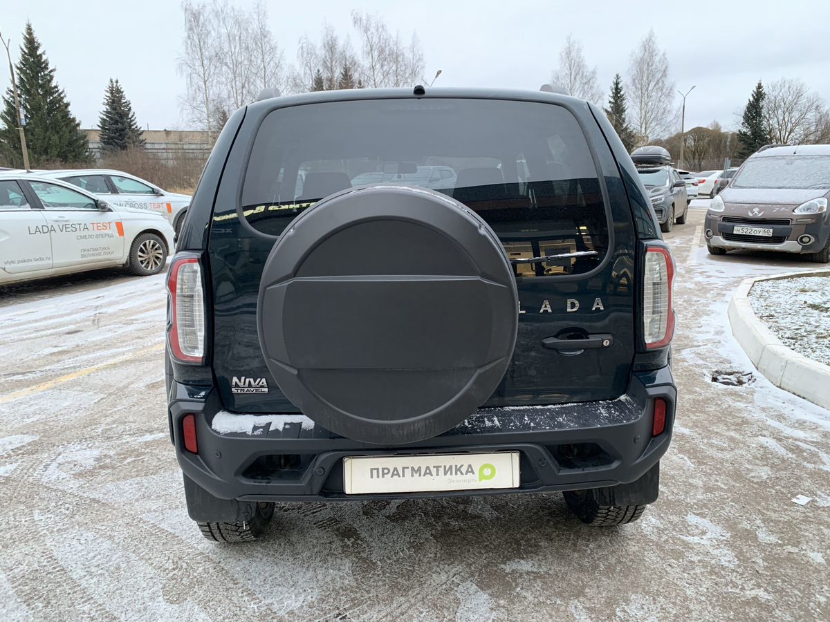 Lada Niva Travel BLACK'24 (2023-2024) 2023 г.в., 21 610 км.