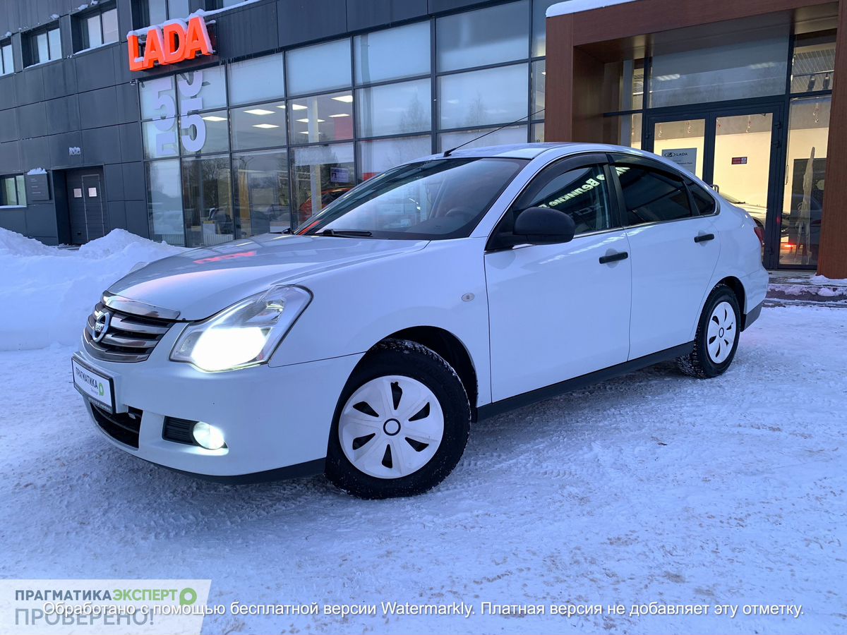 Nissan Almera