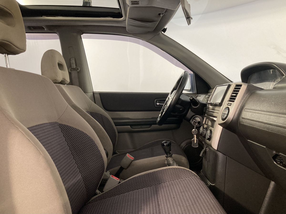 Nissan X-Trail 999 2006 г.в., 321 575 км.