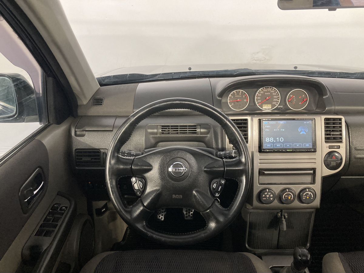 Nissan X-Trail 999 2006 г.в., 321 575 км.
