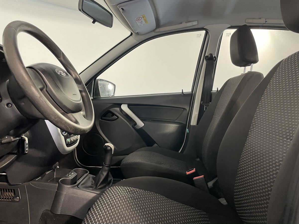 Lada Granta 999 2017 г.в., 208 700 км.