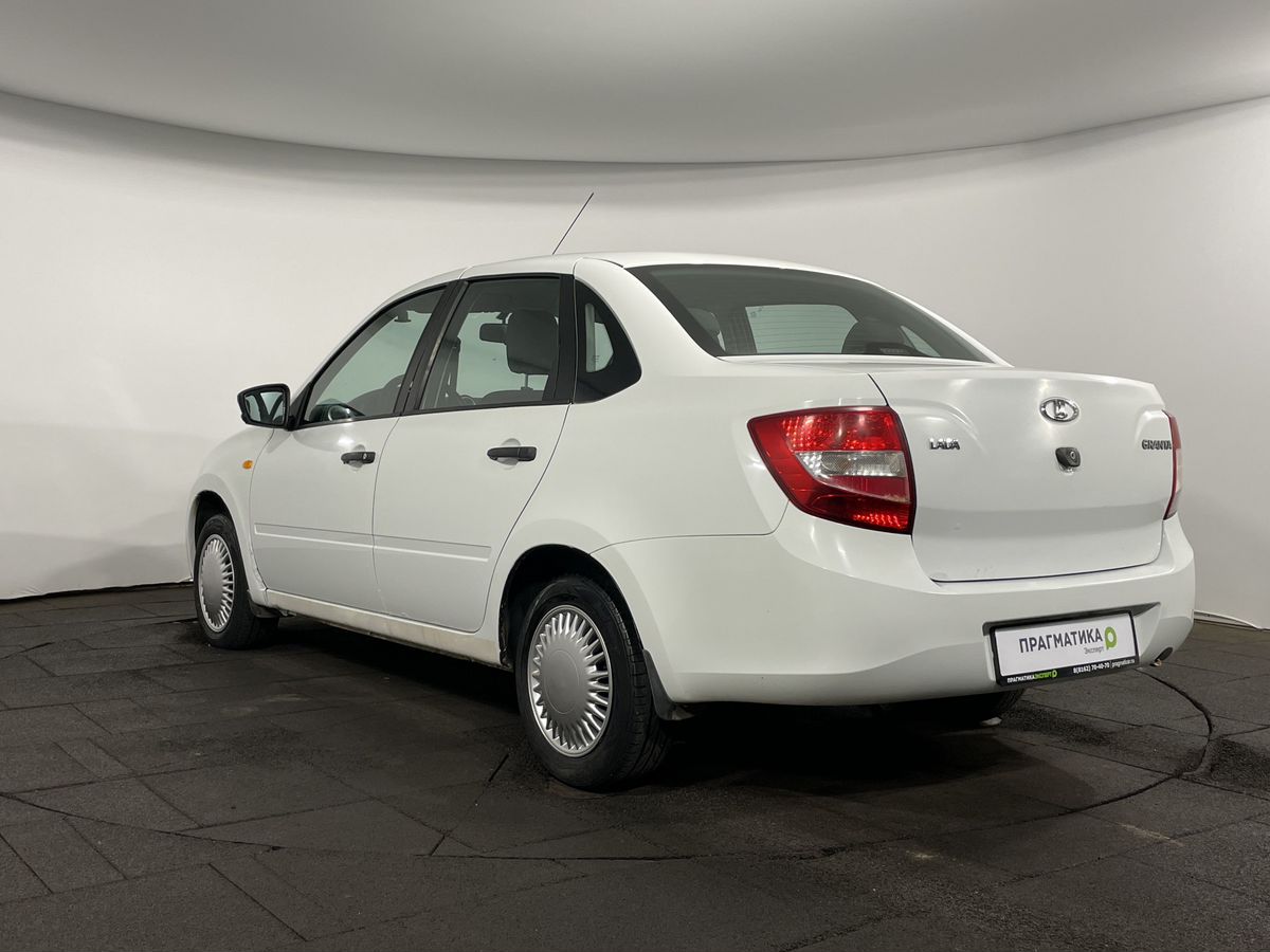 Lada Granta 999 2017 г.в., 208 700 км.