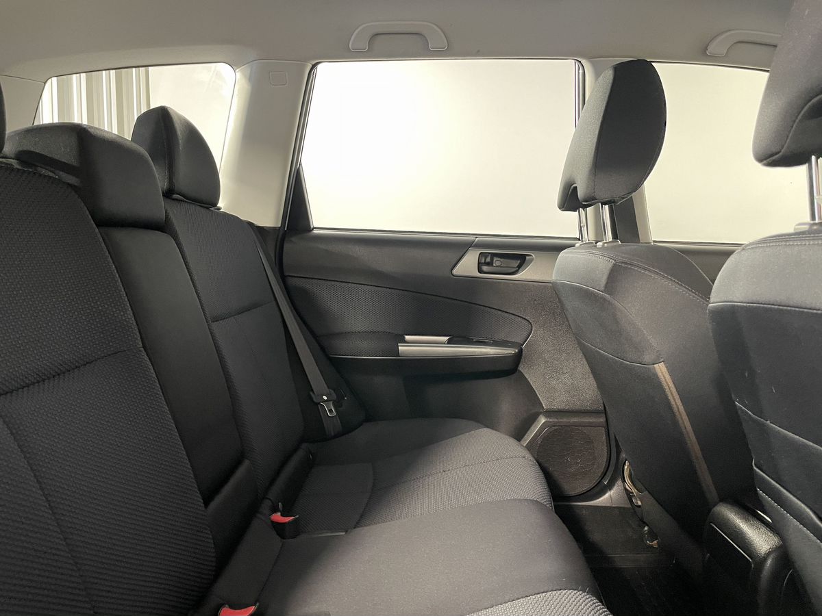 Subaru Forester 999 2012 г.в., 235 000 км.