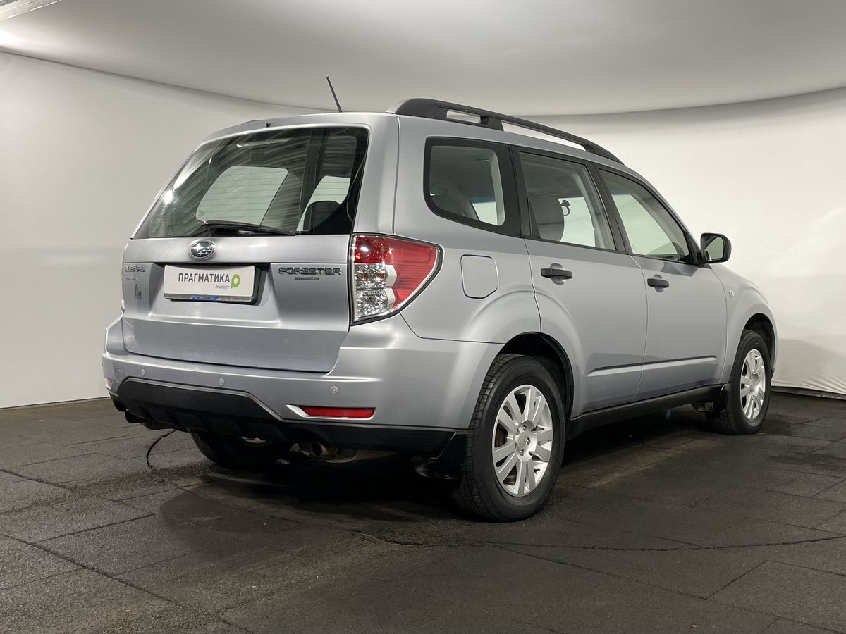 Subaru Forester 999 2012 г.в., 235 000 км.