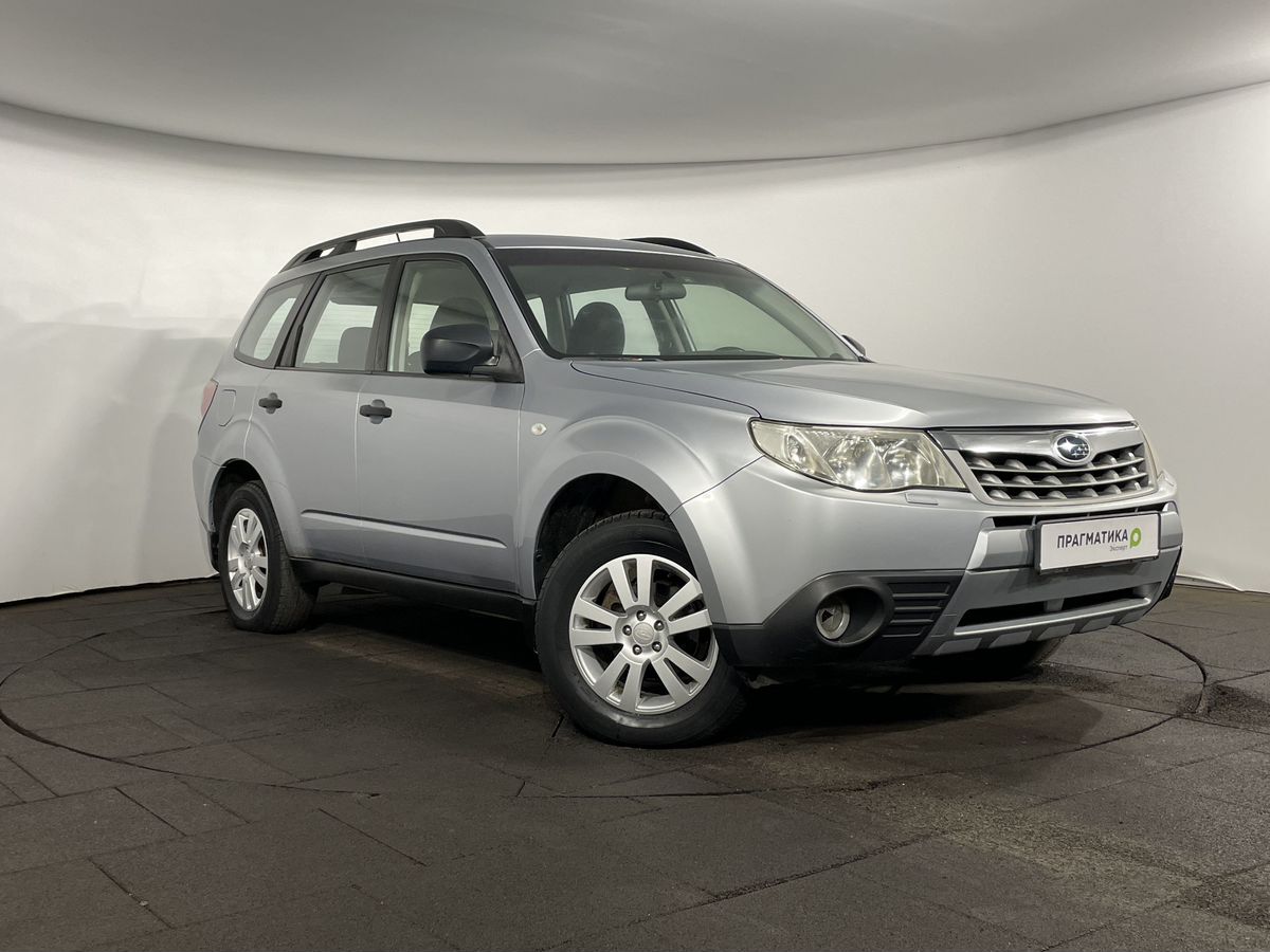 Subaru Forester 999 2012 г.в., 235 000 км.