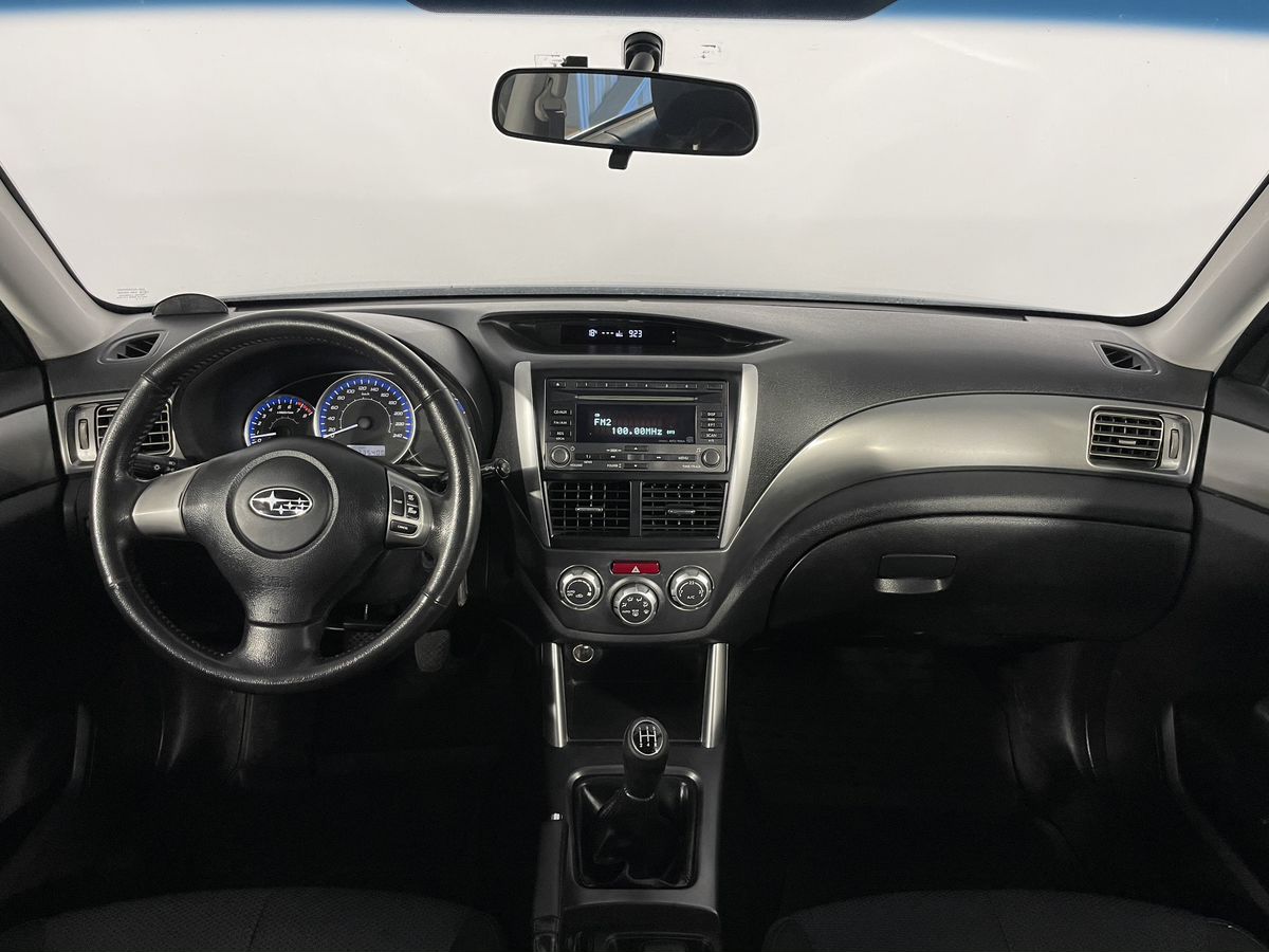 Subaru Forester 999 2012 г.в., 235 000 км.