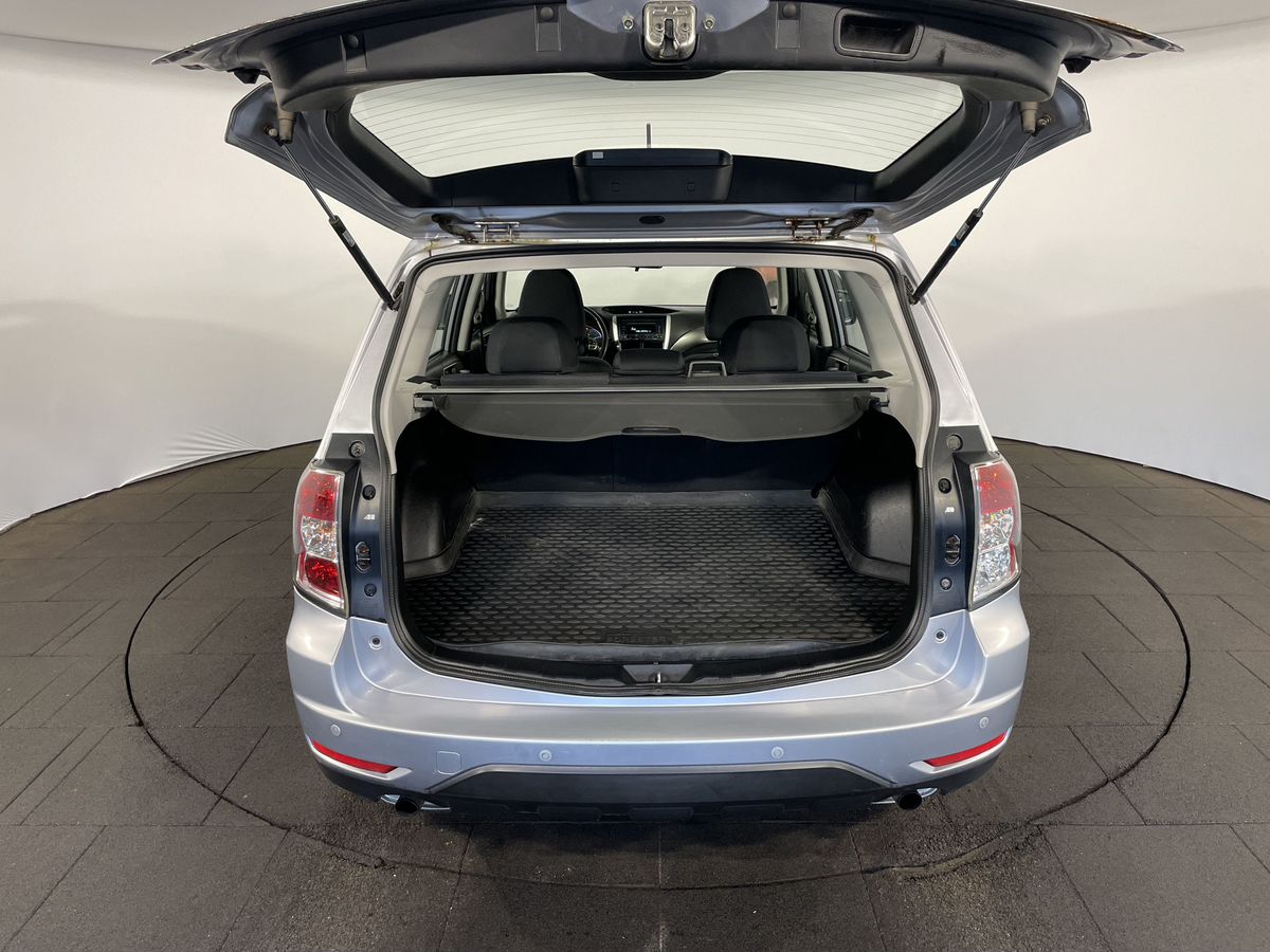 Subaru Forester 999 2012 г.в., 235 000 км.