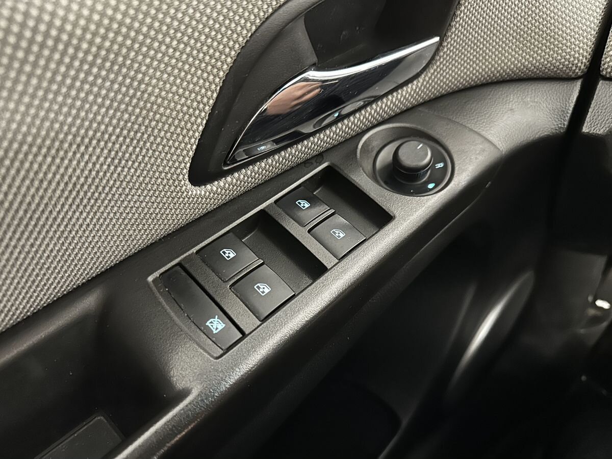 Chevrolet Cruze LT sedan 1PR69KBF1 2012 г.в., 186 000 км.