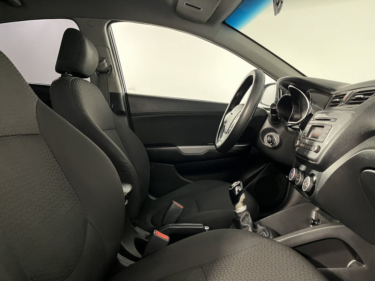 Kia Rio Prestige 2016 г.в., 154 000 км.