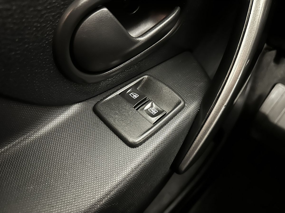 Renault Logan Access 2017 г.в., 93 200 км.