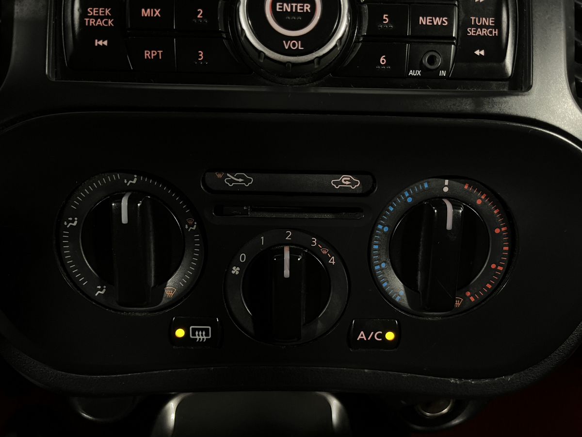 Nissan Juke SE 2011 г.в., 224 387 км.