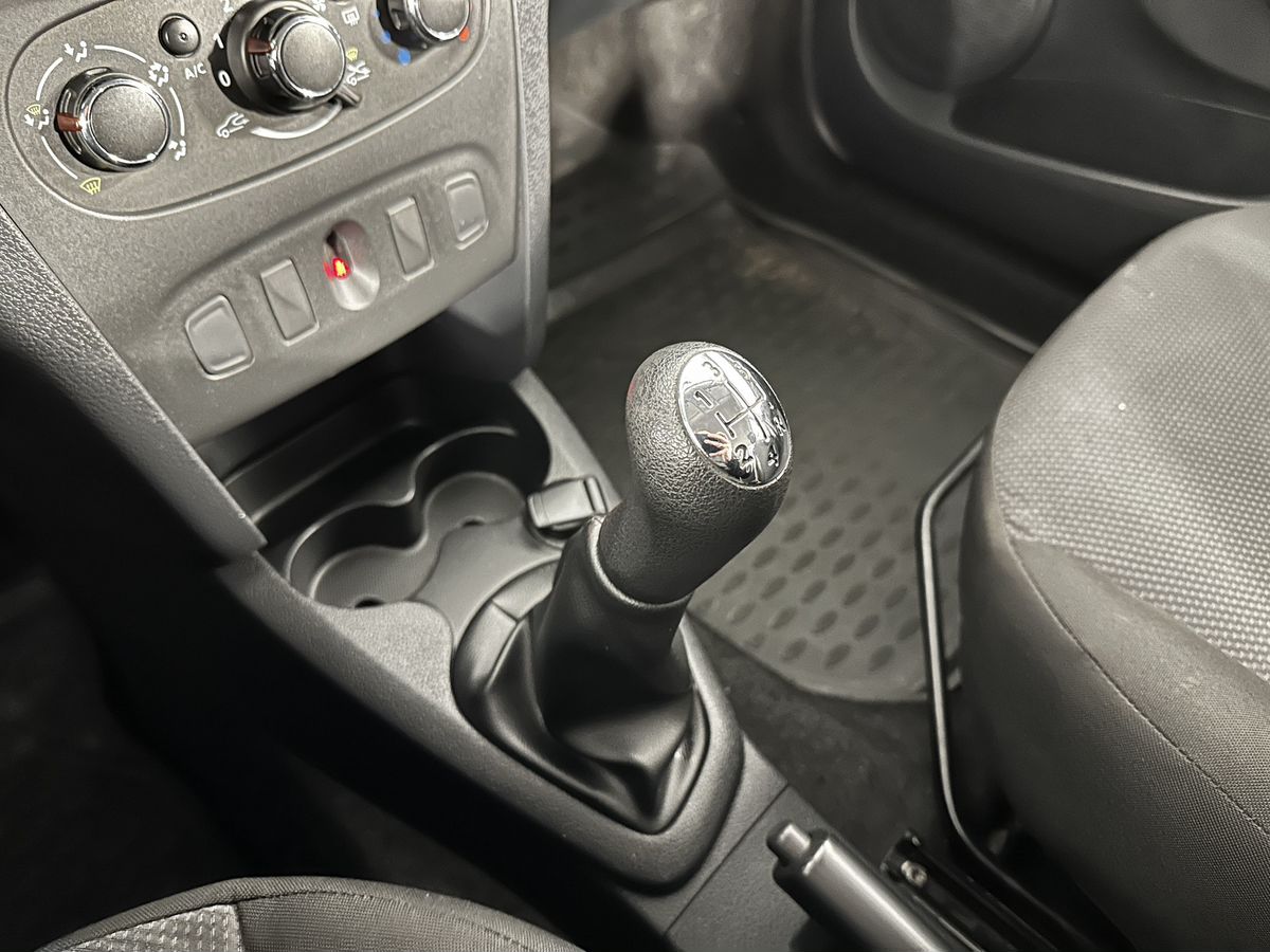 Renault Logan Access 2019 г.в., 120 863 км.