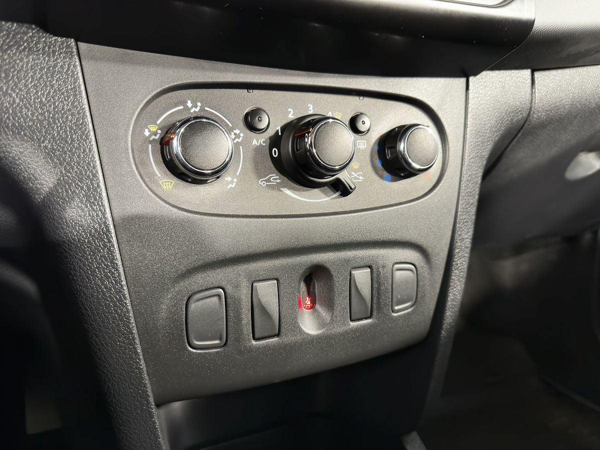 Renault Logan Access 2019 г.в., 120 863 км.