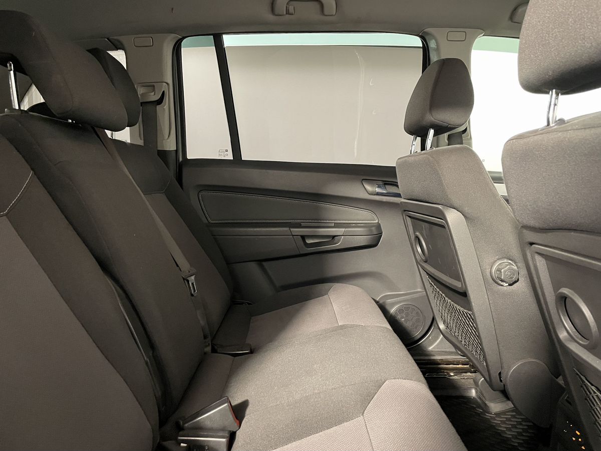 Opel Zafira Family 2010 г.в., 207 361 км.