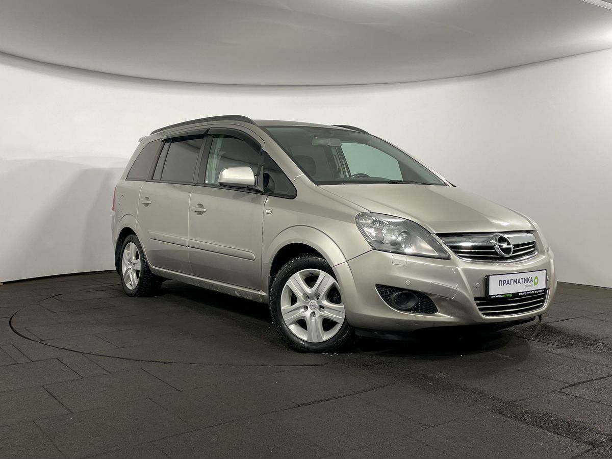 Opel Zafira Family 2010 г.в., 207 361 км.