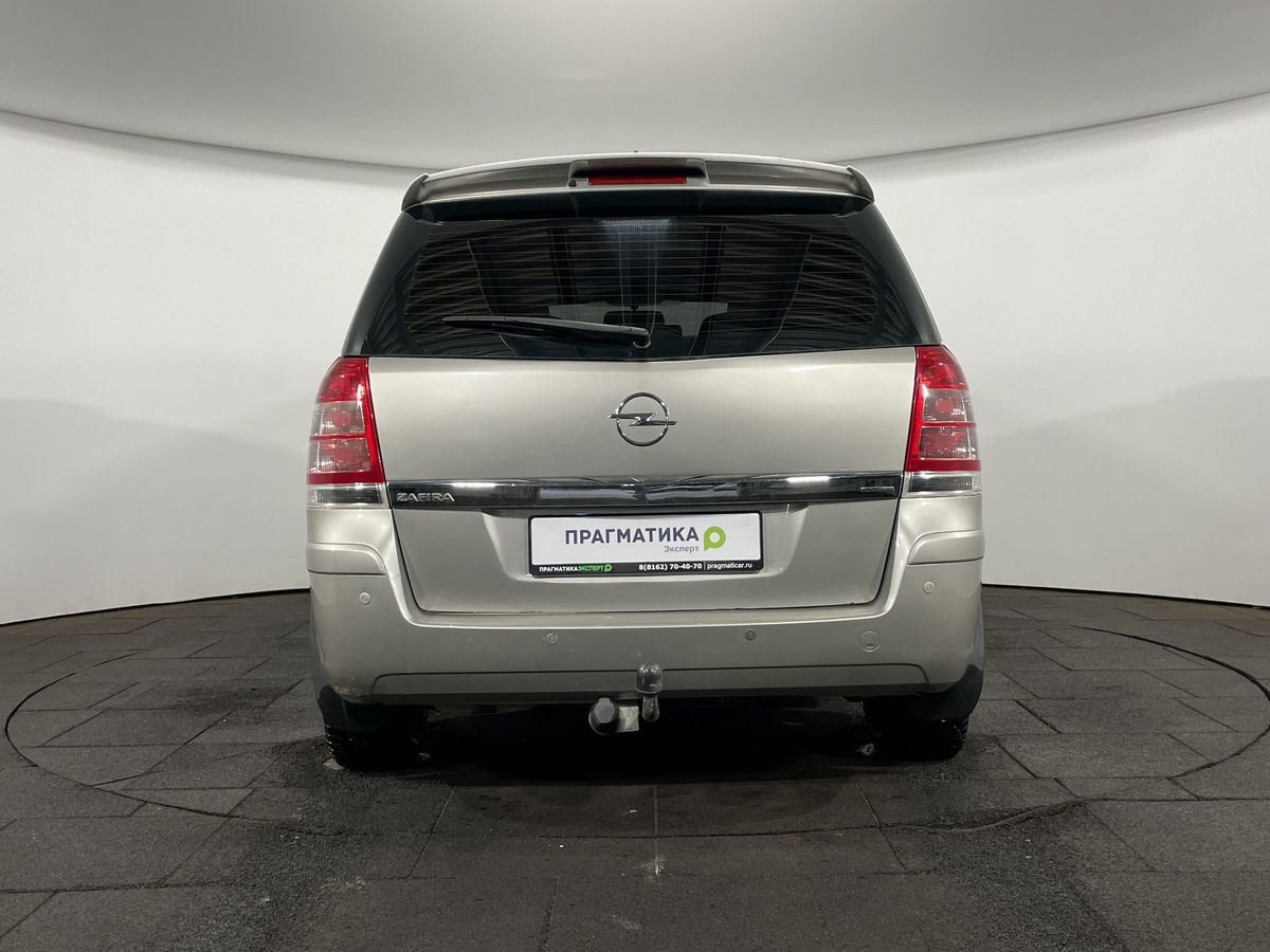 Opel Zafira Family 2010 г.в., 207 361 км.