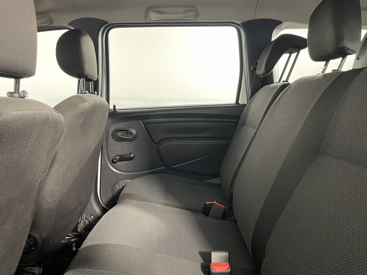 Lada Largus Classic (5 мест Air conditioner) 2017 г.в., 90 236 км.