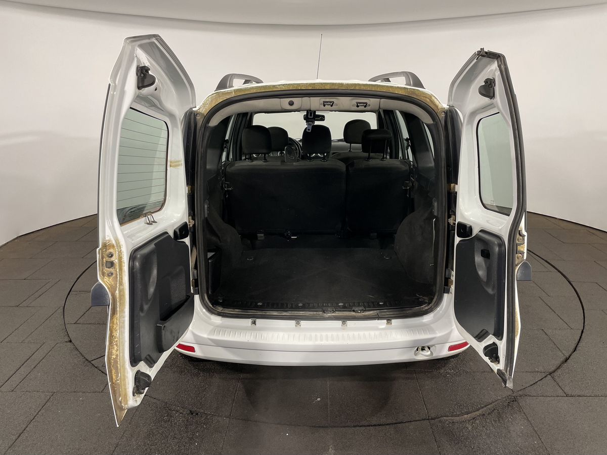 Lada Largus Classic (5 мест Air conditioner) 2017 г.в., 90 236 км.