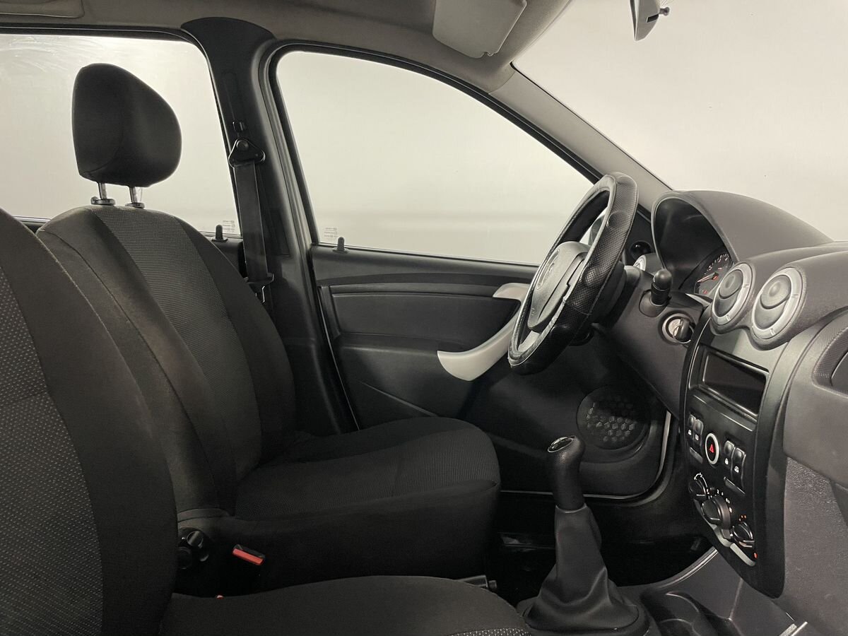 Lada Largus Classic (5 мест Air conditioner) 2017 г.в., 90 236 км.