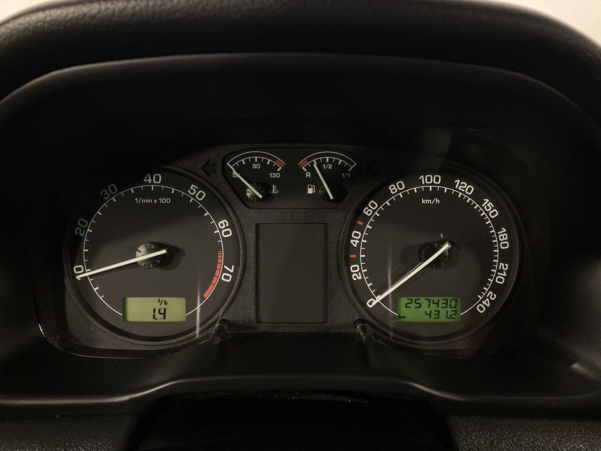 Skoda Octavia 999 2010 г.в., 257 430 км.