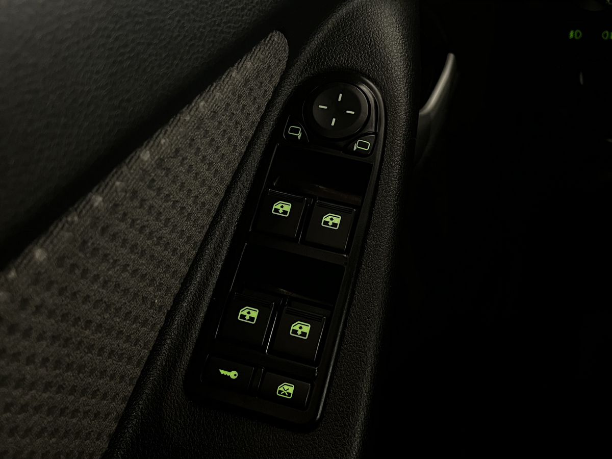 Lada Kalina Luxe 21947-52-С51/C50 2017 г.в., 60 000 км.