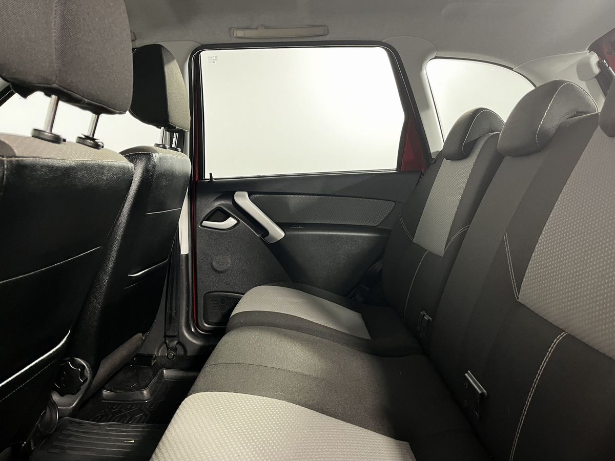 Lada Kalina Luxe 21947-52-С51/C50 2017 г.в., 60 000 км.