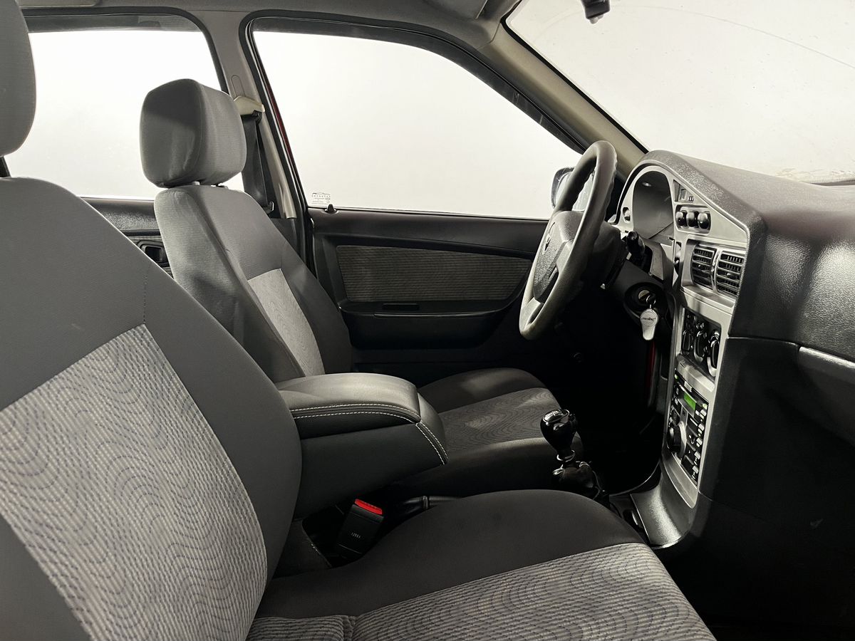 Daewoo Nexia Базовая 2012 г.в., 96 043 км.