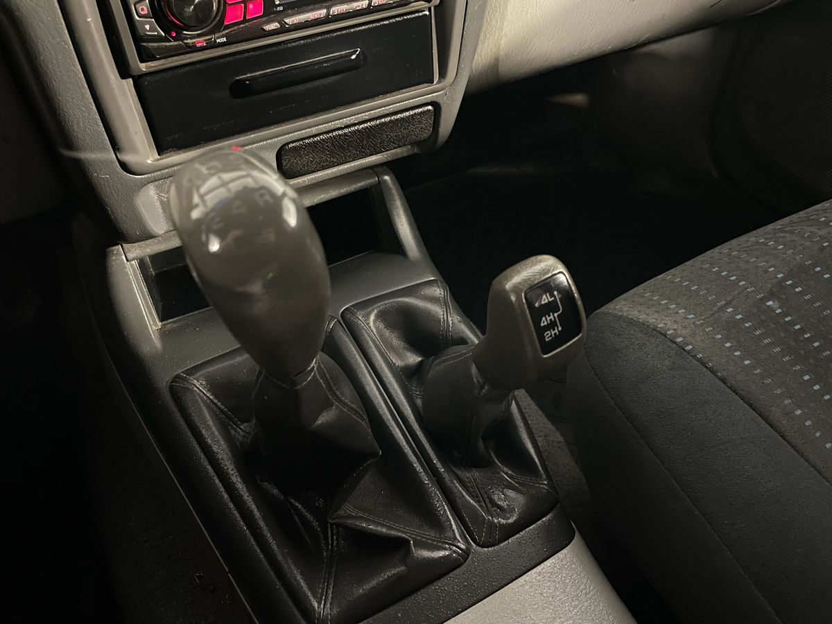 Mitsubishi Pajero Sport 999 2006 г.в., 283 000 км.