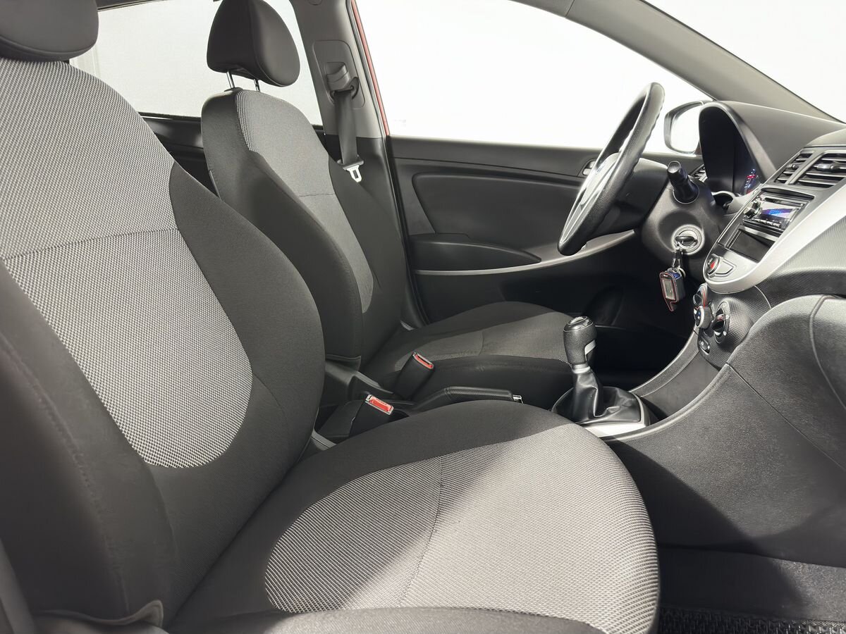 Hyundai Solaris Classic 2011 г.в., 140 526 км.