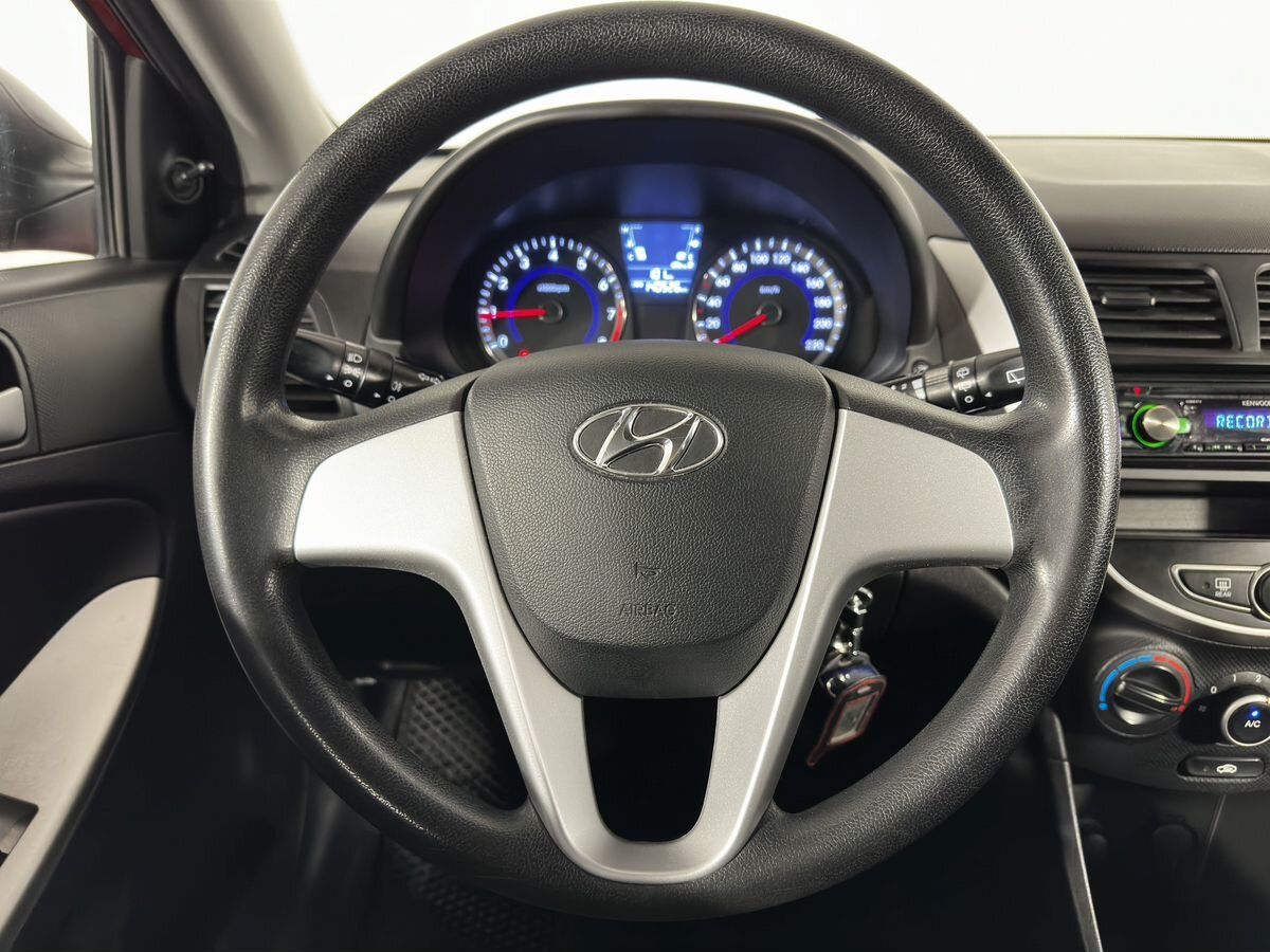 Hyundai Solaris Classic 2011 г.в., 140 526 км.