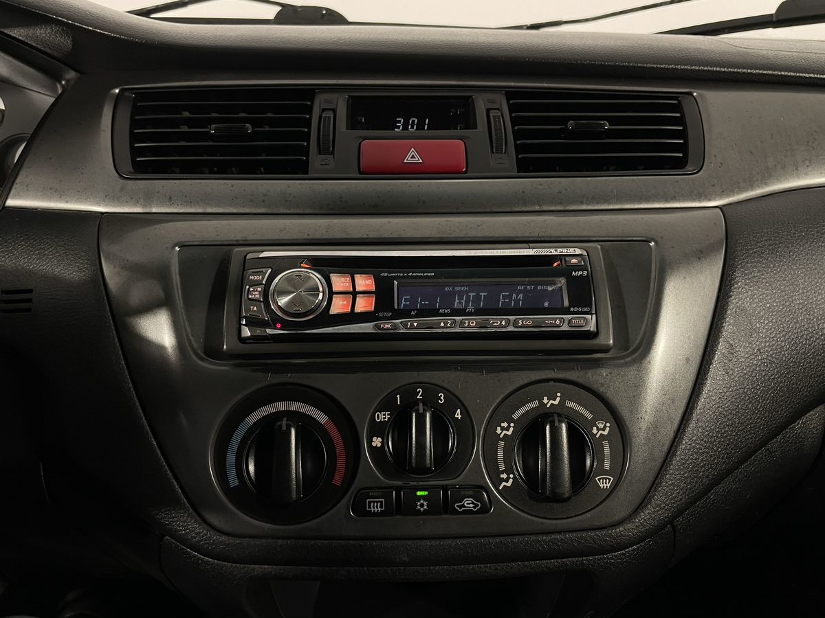 Mitsubishi Lancer 999 2006 г.в., 298 000 км.