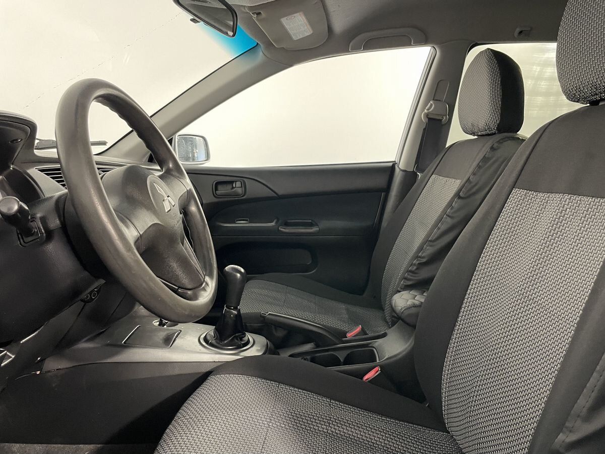 Mitsubishi Lancer 999 2006 г.в., 298 000 км.