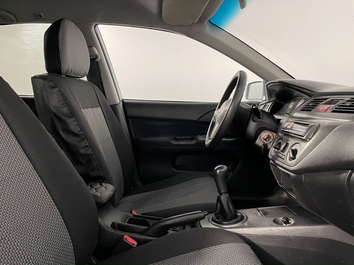 Mitsubishi Lancer 999 2006 г.в., 298 000 км.